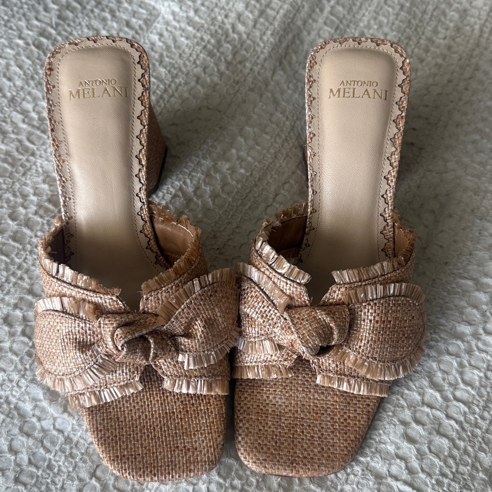 Antonio Melani Marley Raffia Frayed Knotted Bow Dress Slide Sandals